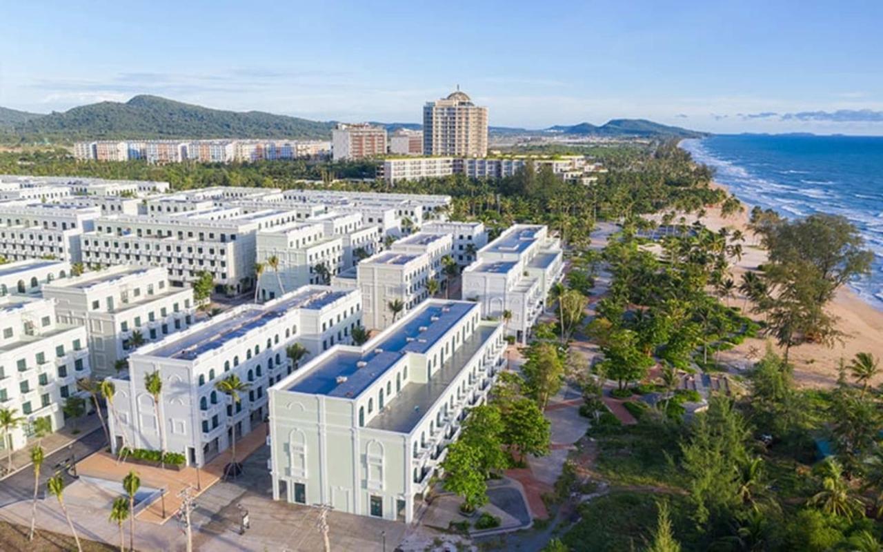 Nakichi Hotel Phu Quoc Exterior photo